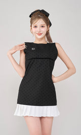 モデル：165cm（着用サイズ：FREE　着用カラー：BLK）