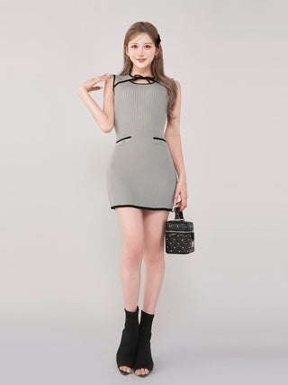 モデル：165cm（着用サイズ：FREE　着用カラー：GRY）