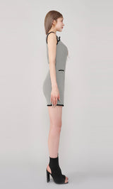 モデル：165cm（着用サイズ：FREE　着用カラー：GRY）