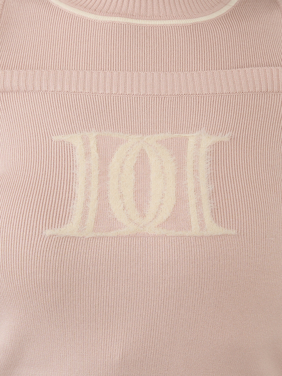 モデル：165cm（着用サイズ：FREE　着用カラー：PNK）