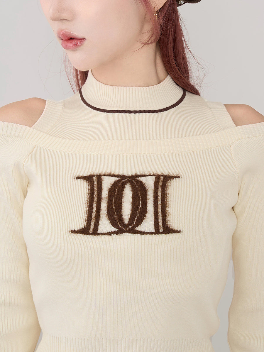 モデル：165cm（着用サイズ：FREE　着用カラー：IVO）