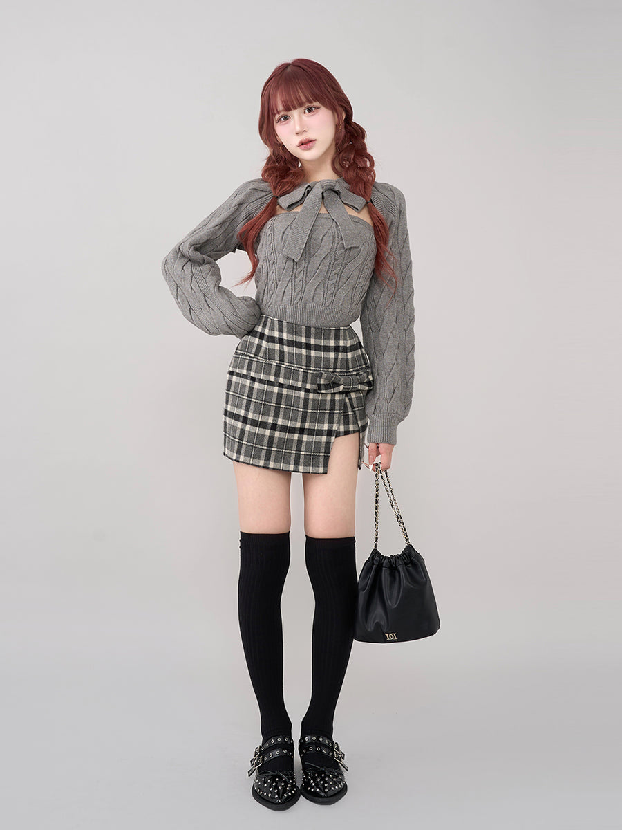 モデル：165cm（着用サイズ：S　着用カラー：GRY）