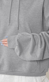 モデル：165cm（着用サイズ：FREE　着用カラー：GRY）