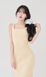 モデル：165cm（着用サイズ：FREE　着用カラー：YEL）