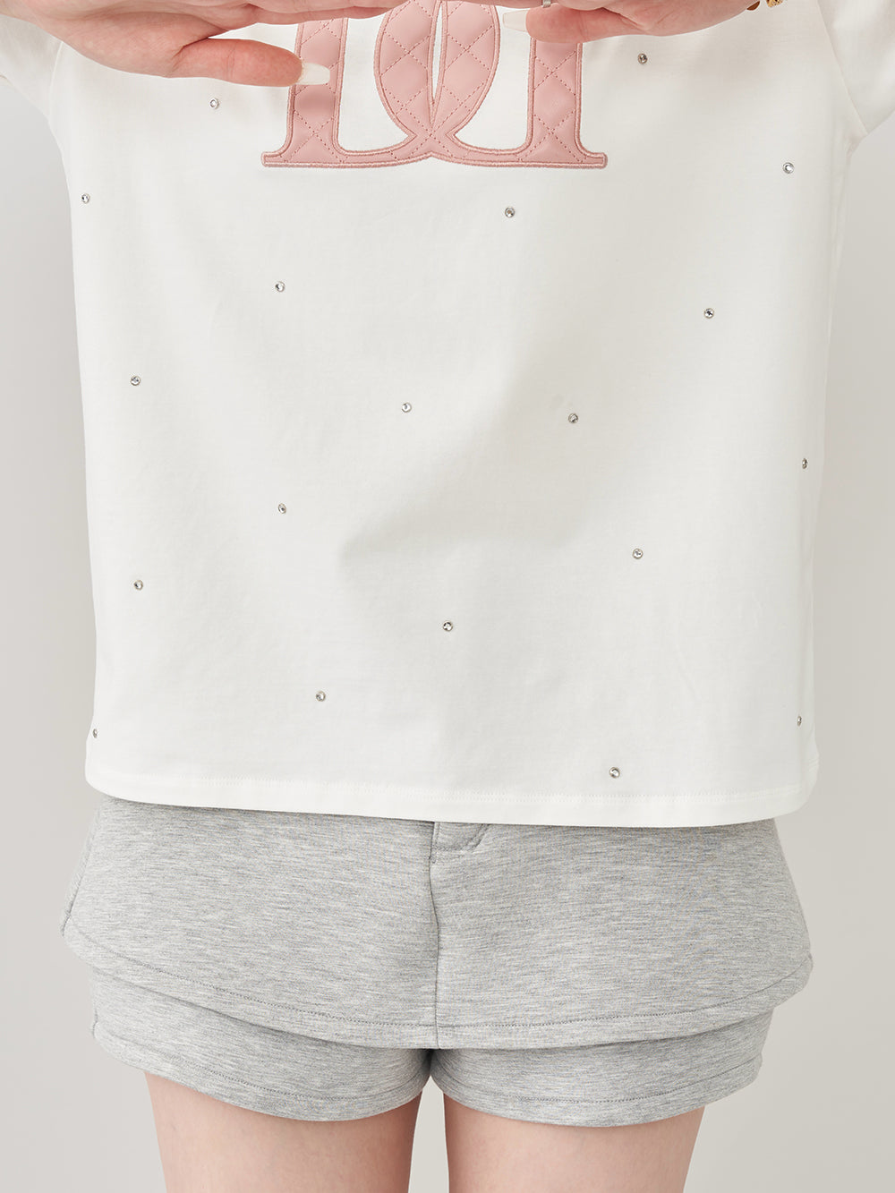 キルティングアップリケビジューTシャツ – Darich (ダーリッチ)