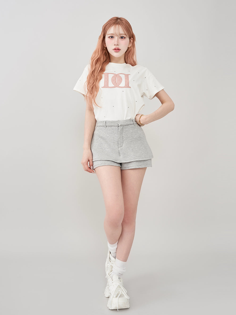 キルティングアップリケビジューTシャツ