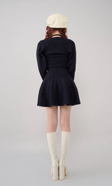 モデル：165cm（着用サイズ：FREE　着用カラー：NVY）