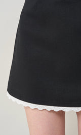 モデル：165cm（着用サイズ：M　着用カラー：BLK）