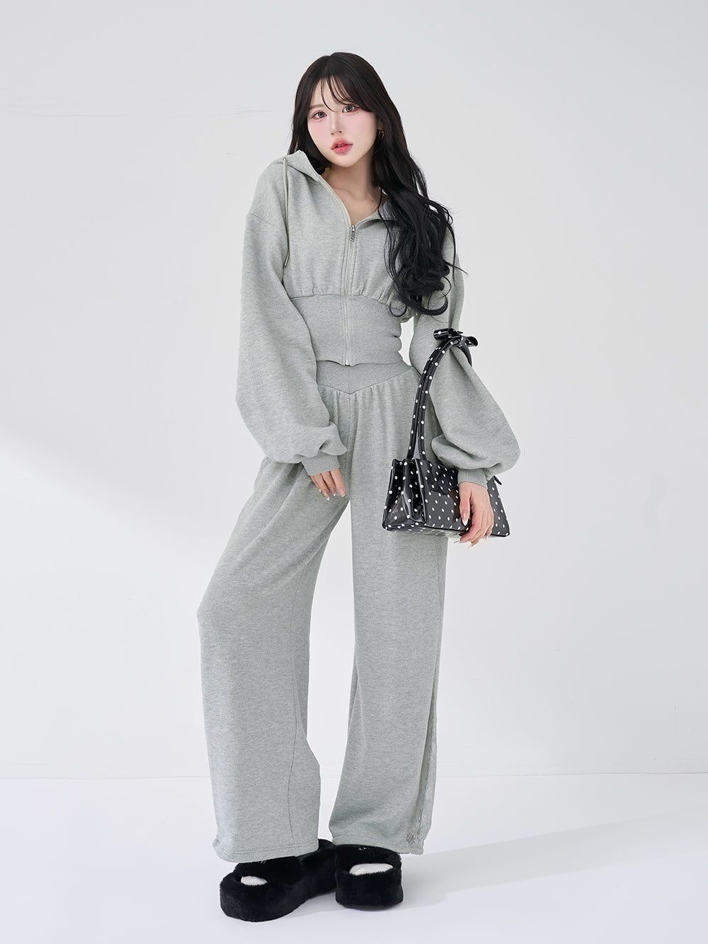 サイズ：L　カラー：BLK