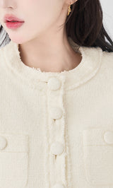 モデル：165cm（着用サイズ：FREE　着用カラー：IVO）