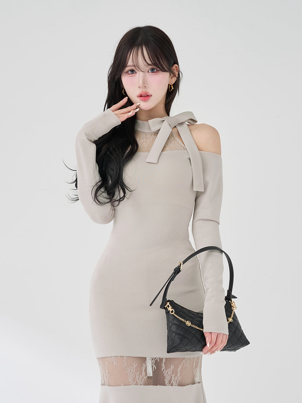 モデル：165cm（着用サイズ：FREE　着用カラー：GRY）