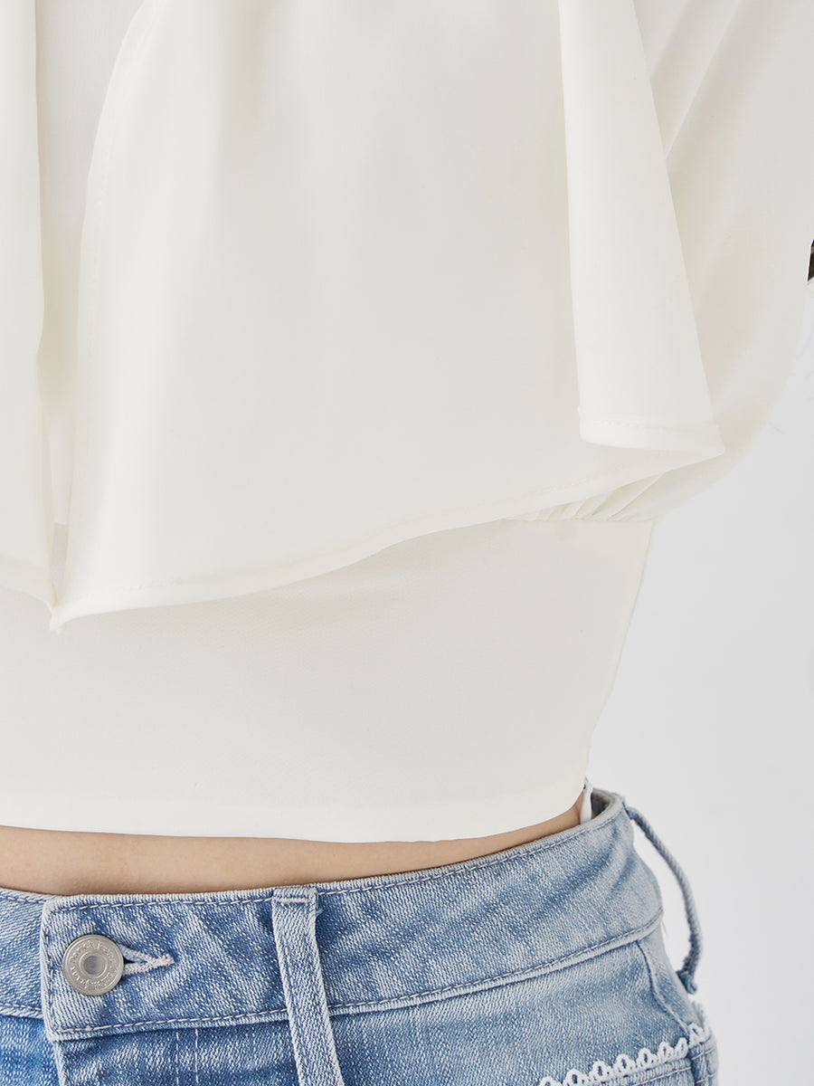 モデル：165cm（着用サイズ：FREE　着用カラー：WHT）