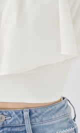 モデル：165cm（着用サイズ：FREE　着用カラー：WHT）