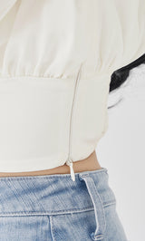 モデル：165cm（着用サイズ：FREE　着用カラー：WHT）