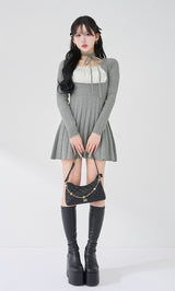 モデル：165cm（着用サイズ：FREE　着用カラー：GRY）