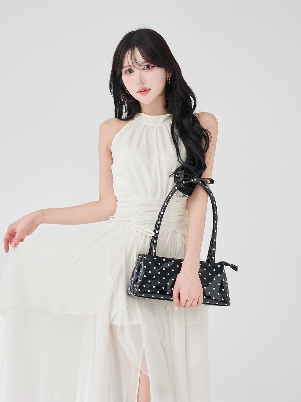 モデル：165cm（着用サイズ：FREE　着用カラー：WHT）