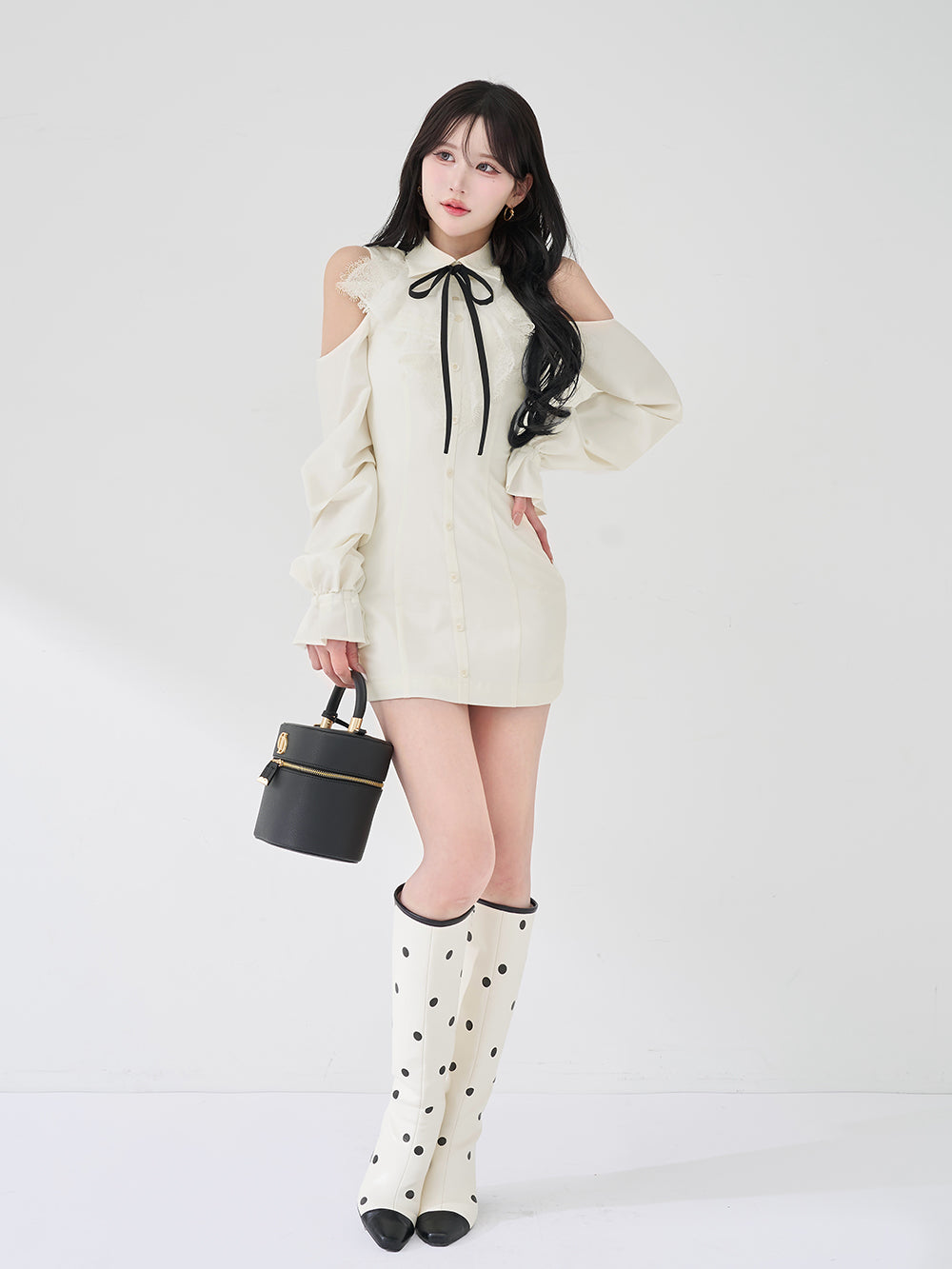 モデル：165cm（着用サイズ：FREE　着用カラー：WHT）