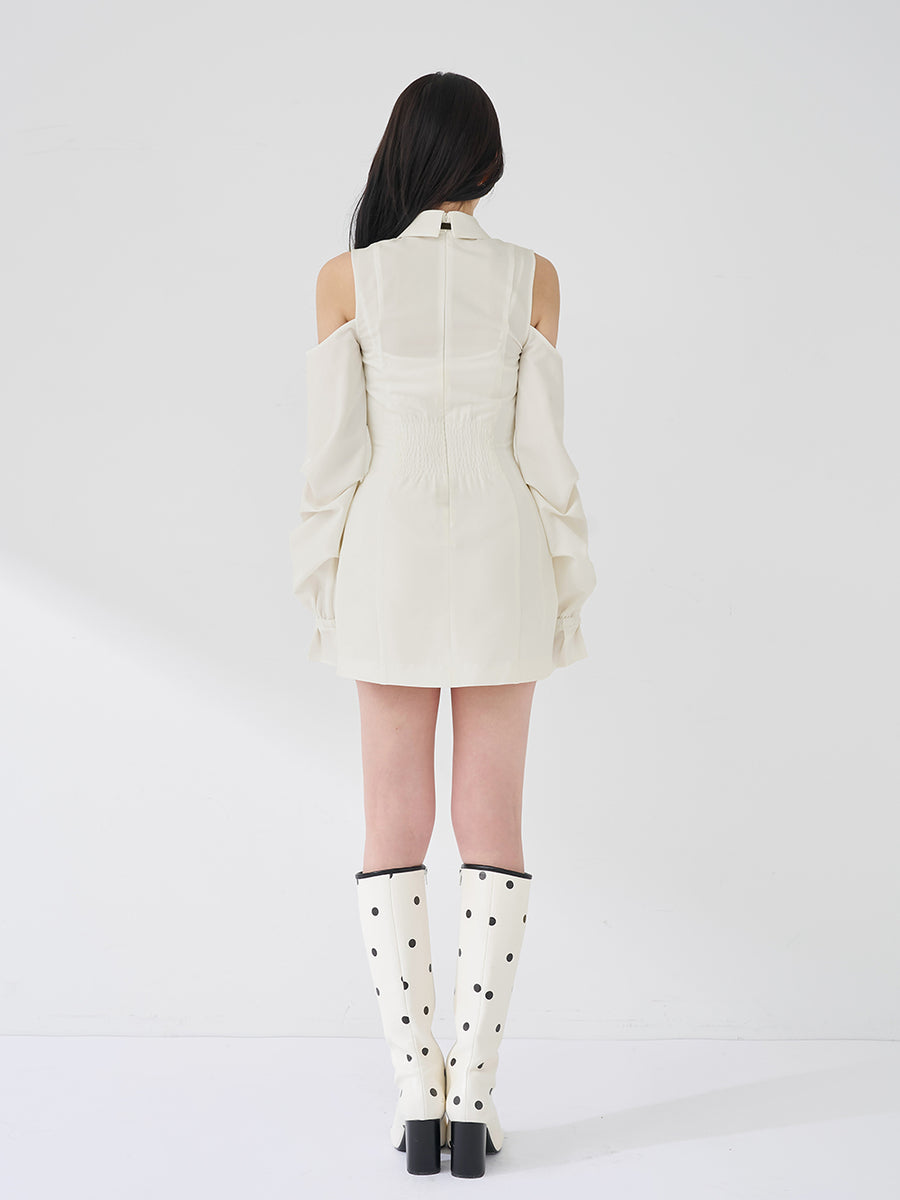 モデル：165cm（着用サイズ：FREE　着用カラー：WHT）