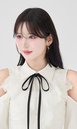 モデル：165cm（着用サイズ：FREE　着用カラー：WHT）