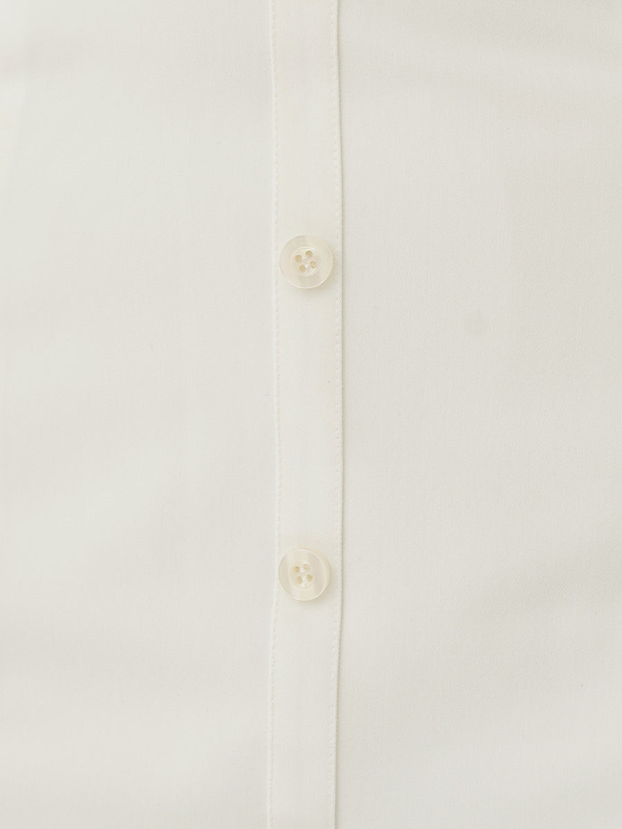 モデル：165cm（着用サイズ：FREE　着用カラー：WHT）