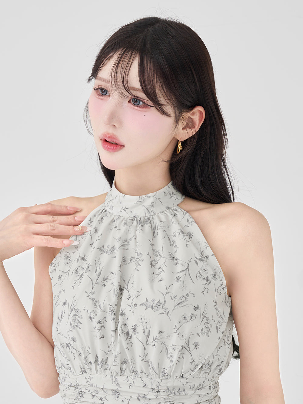 モデル：165cm（着用サイズ：FREE　着用カラー：GRY）