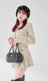 モデル：165cm（着用サイズ：FREE　着用カラー：IVO）