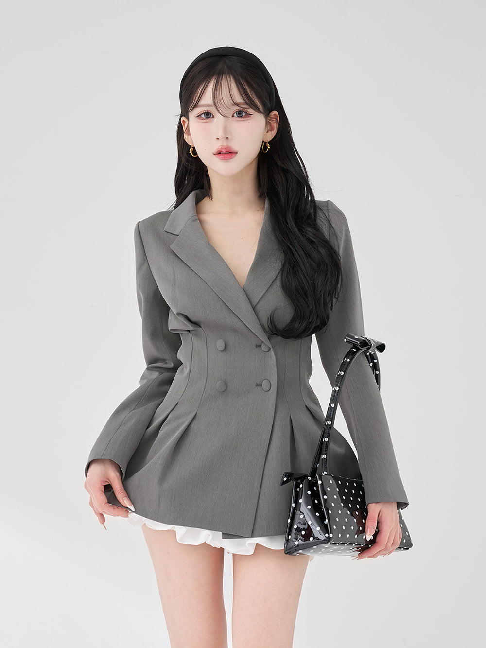 モデル：165cm（着用サイズ：FREE　着用カラー：GRY）