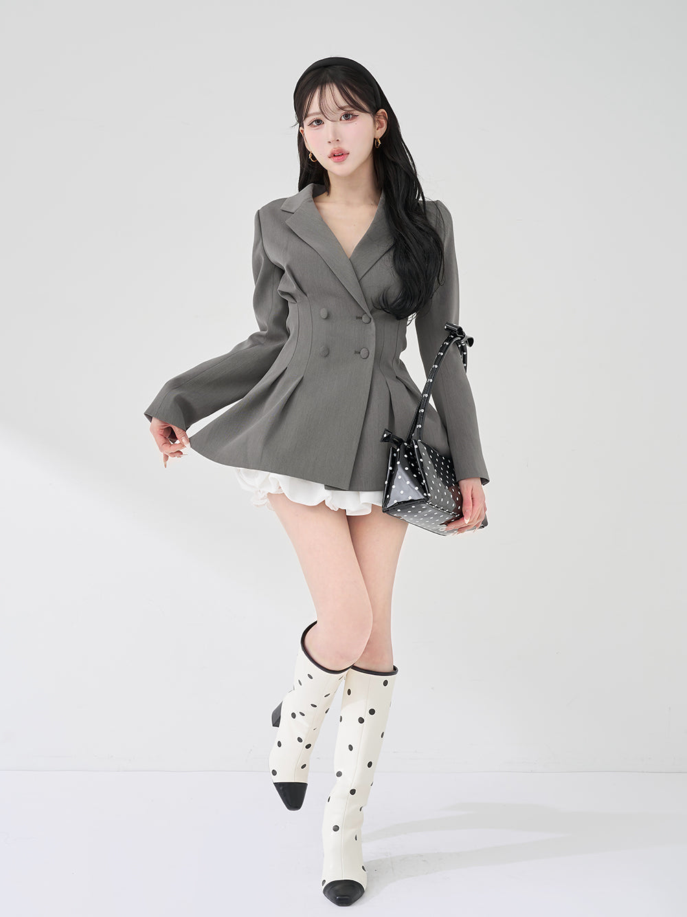 モデル：165cm（着用サイズ：FREE　着用カラー：GRY）