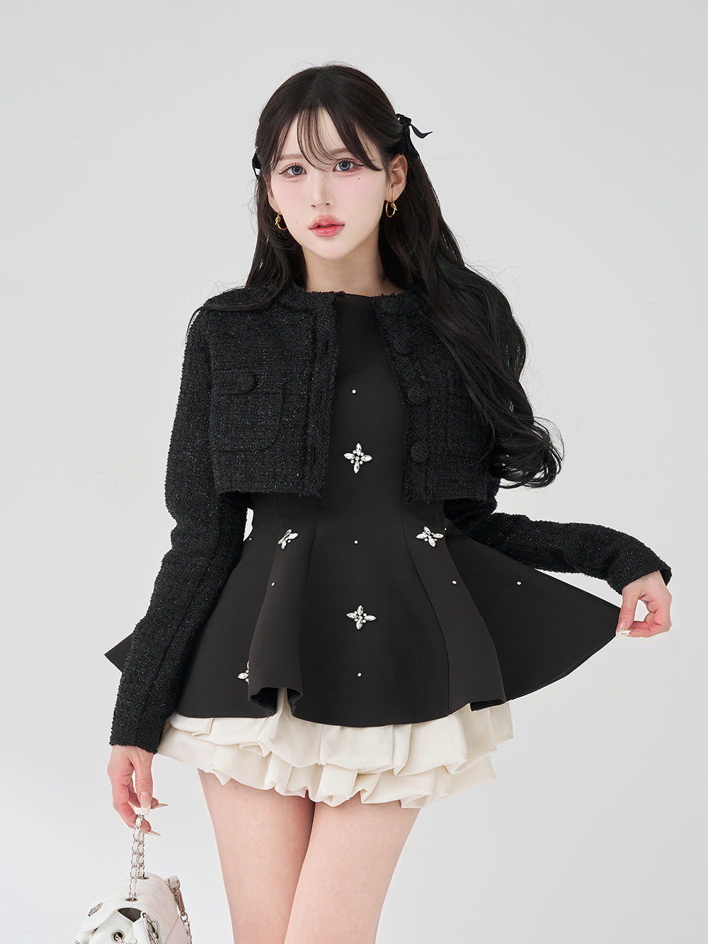 モデル：165cm（着用サイズ：FREE　着用カラー：BLK）