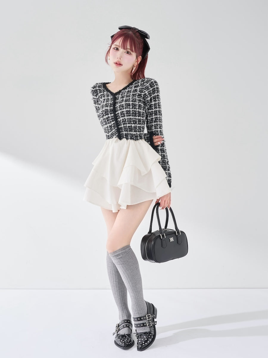 モデル：165cm（着用サイズ：FREE　着用カラー：BLK）