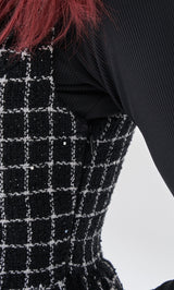 モデル：165cm（着用サイズ：FREE　着用カラー：BLK）