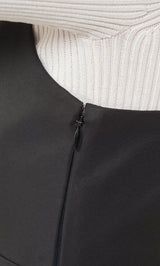 モデル：165cm（着用サイズ：FREE　着用カラー：BLK）