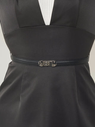 モデル：165cm（着用サイズ：FREE　着用カラー：BLK）
