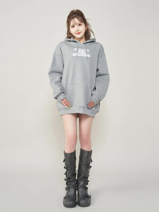 モデル：165cm（着用サイズ：FREE　着用カラー：GRY）