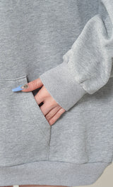 モデル：165cm（着用サイズ：FREE　着用カラー：GRY）