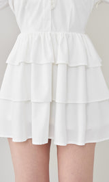 モデル：165cm（着用サイズ：FREE　着用カラー：WHT）