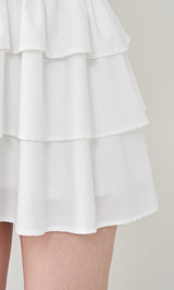 モデル：165cm（着用サイズ：FREE　着用カラー：WHT）