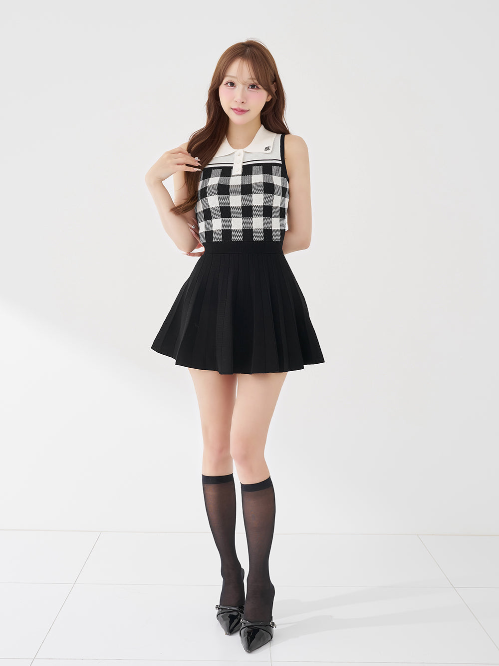 モデル：156cm（着用サイズ：FREE　着用カラー：BLK）