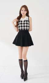 モデル：156cm（着用サイズ：FREE　着用カラー：BLK）