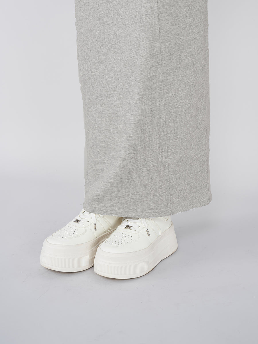 モデル：156cm（着用サイズ：FREE　着用カラー：GRY）