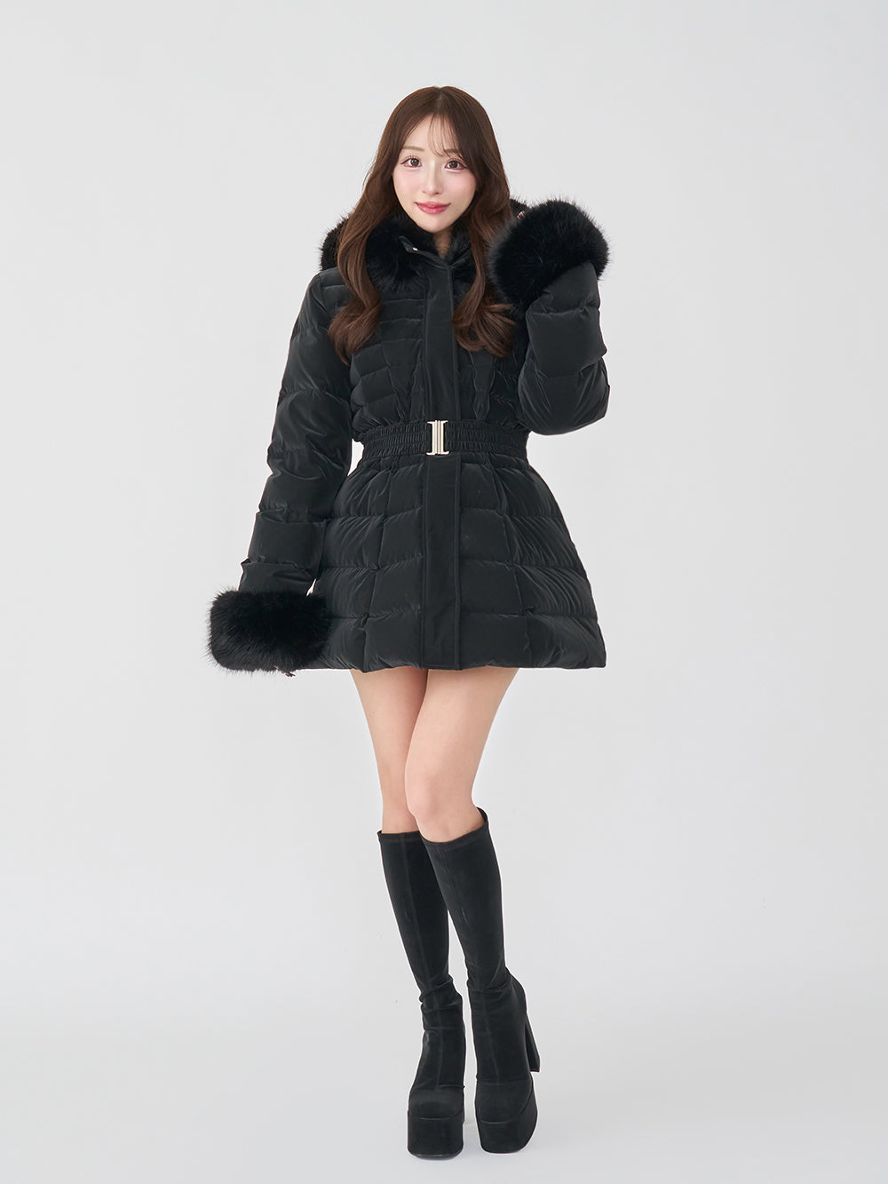 モデル：156cm（着用サイズ：S　着用カラー：BLK）