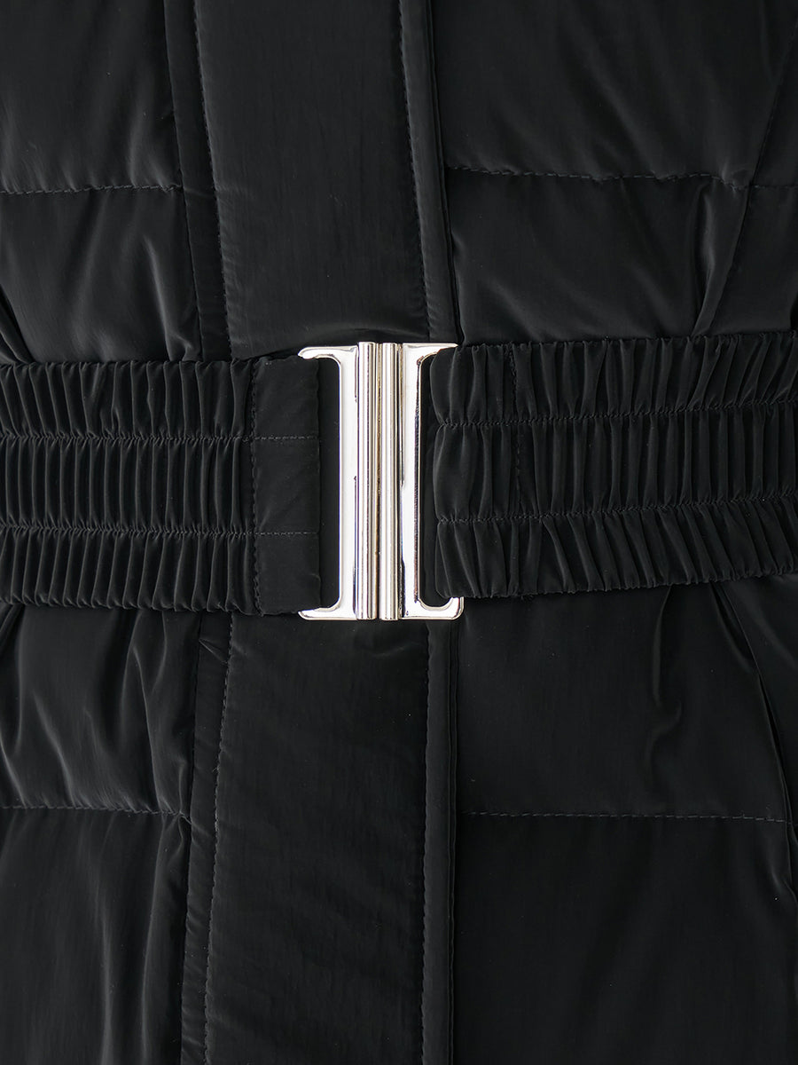 モデル：156cm（着用サイズ：S　着用カラー：BLK）