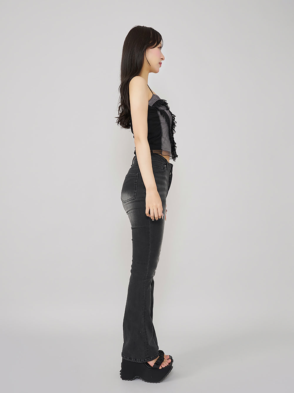 モデル：156cm（着用サイズ：S　着用カラー：BLK）