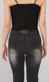 モデル：156cm（着用サイズ：S　着用カラー：BLK）