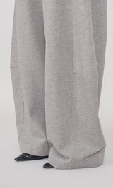 モデル：156cm（着用サイズ：FREE　着用カラー：GRY）