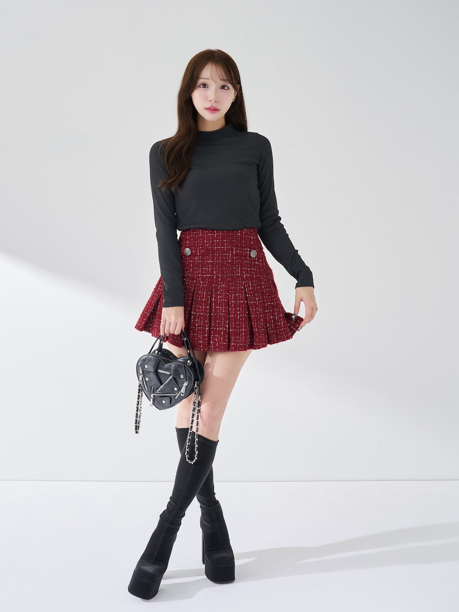 モデル：156cm（着用サイズ：FREE　着用カラー：BLK）