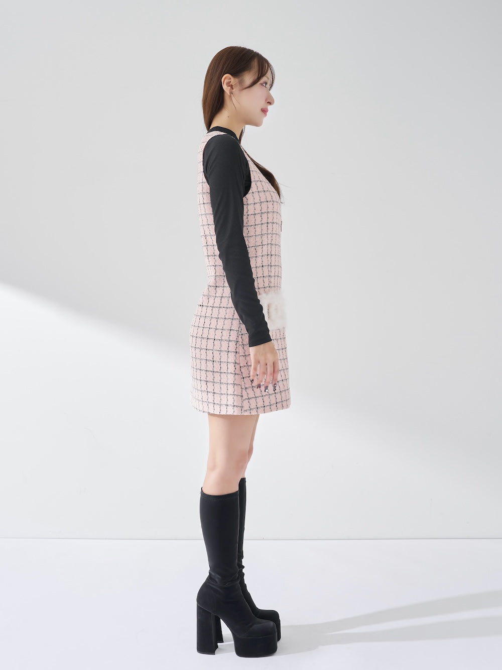 モデル：156cm（着用サイズ：FREE　着用カラー：PNK）