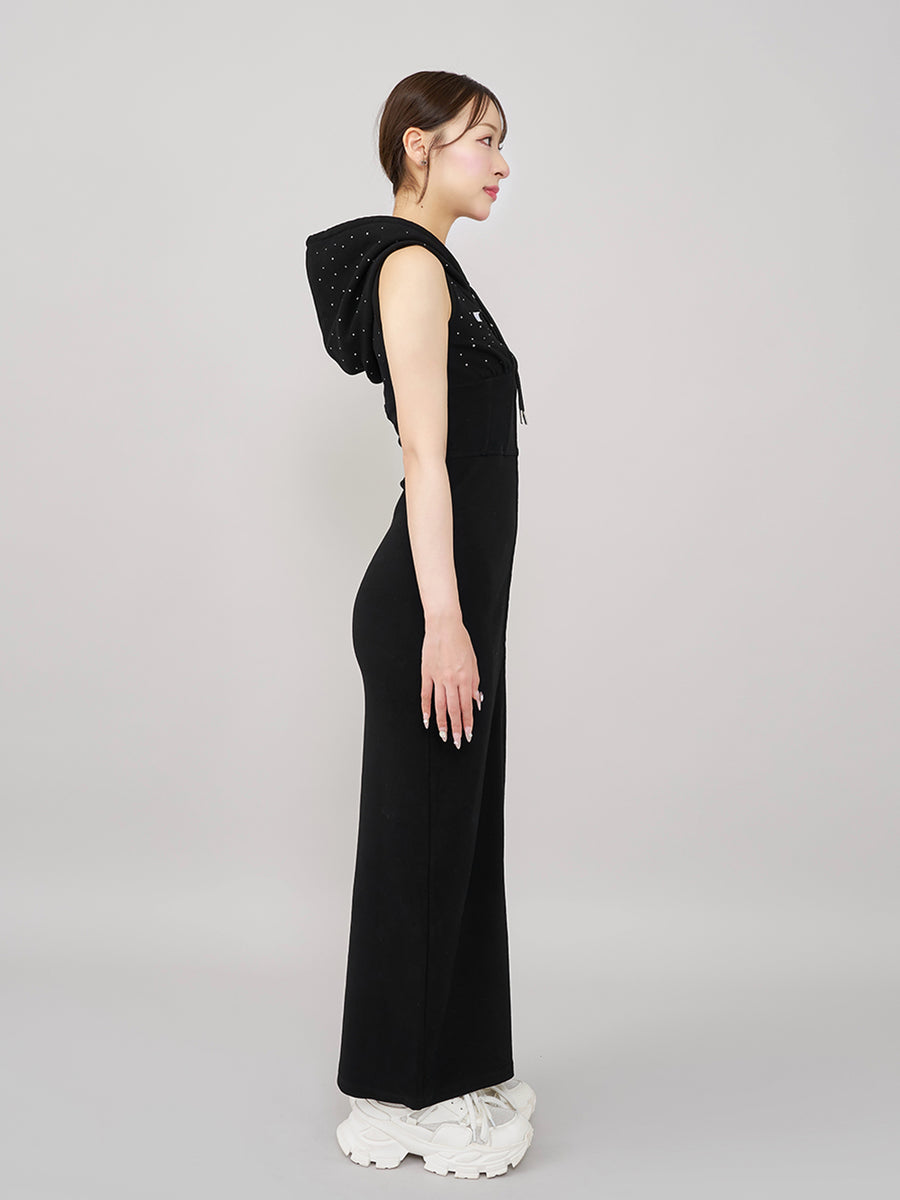 モデル：156cm（着用サイズ：FREE　着用カラー：BLK）