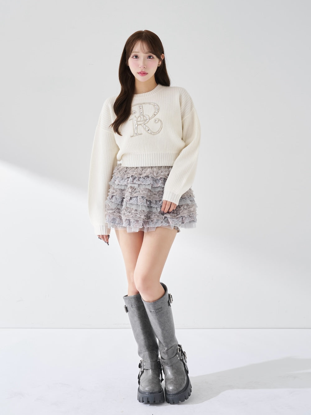 モデル：156cm（着用サイズ：FREE　着用カラー：WHT）