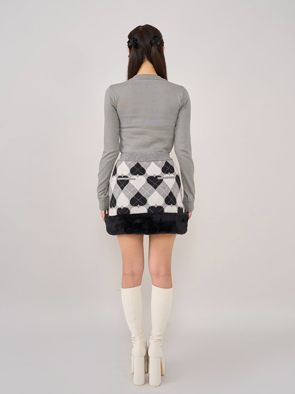 モデル：156cm（着用サイズ：FREE　着用カラー：GRY）